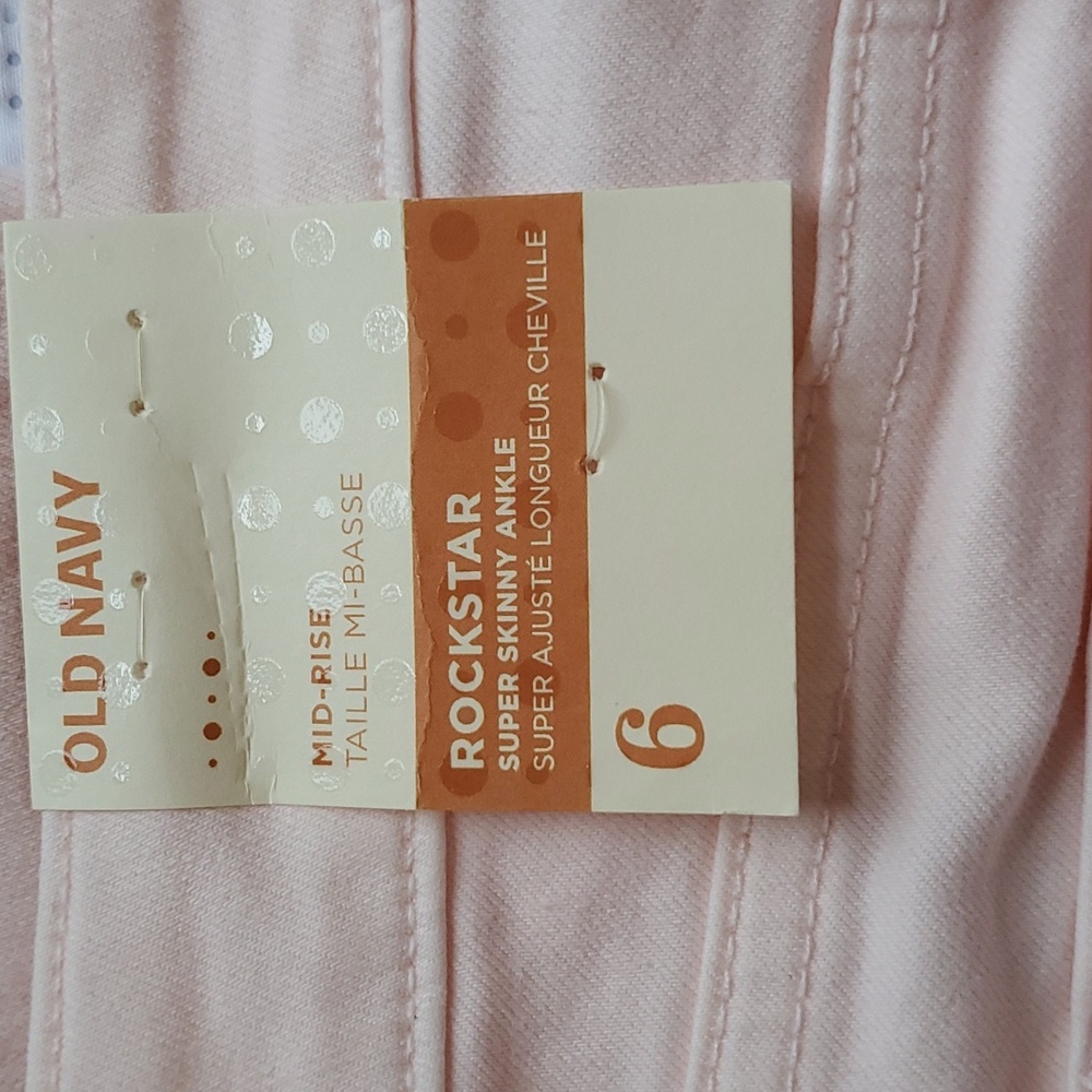 Old Navy Mid-Waisted Rockstar Super-Skinny Jeans,Size 6 - Picture 7 of 9